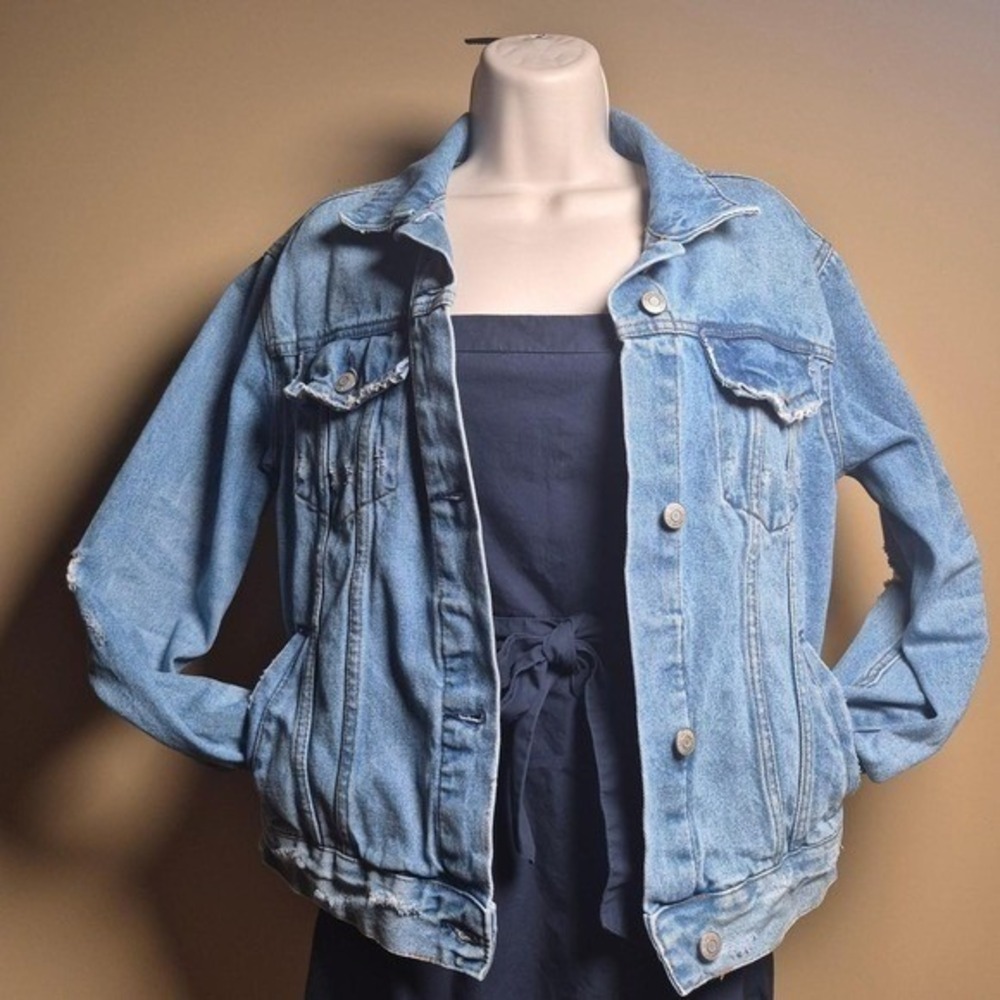 Pull&Bear Distressed Denim Jacket Blue Floral Back Panel Toile Trucker Small
